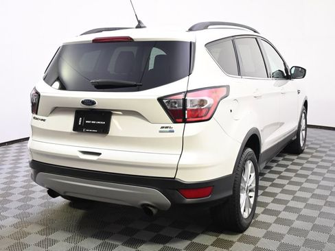 Used 2018 Ford Escape SEL image 6