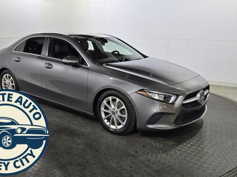 Used 2019 Mercedes-Benz A 220 A 220 image 13