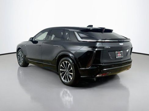 Used 2024 Cadillac Lyriq Sport w/ LPO, Floor Liner Package AWD/4WD image 5