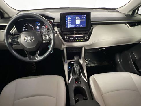 Used 2023 Toyota Corolla Cross L FWD image 28