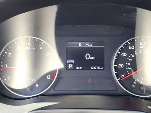 Used 2021 Kia Seltos LX AWD/4WD image 17