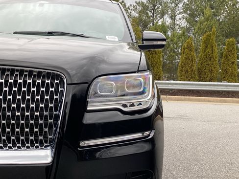 Used 2024 Lincoln Navigator L 4WD image 43