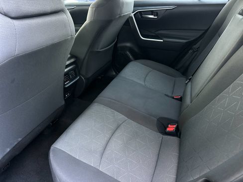 Used 2024 Toyota RAV4 XLE FWD image 11