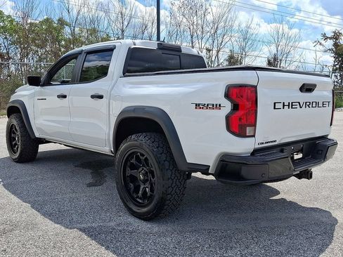 Used 2024 Chevrolet Colorado Trail Boss w/ LPO, Dark Essentials Package AWD/4WD image 7
