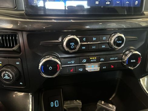 Used 2022 Ford F150 XLT w/ Equipment Group 302A High image 25