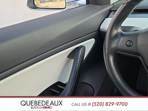 Used 2019 Tesla Model 3 Standard Range Plus RWD image 18