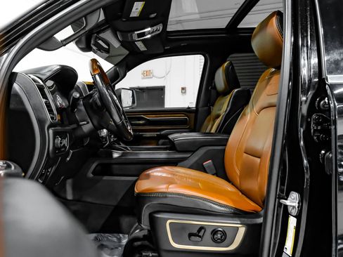 Used 2020 RAM 1500 Limited image 11