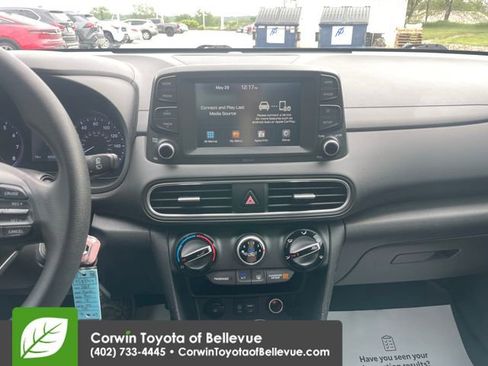 Used 2020 Hyundai Kona SE FWD image 11
