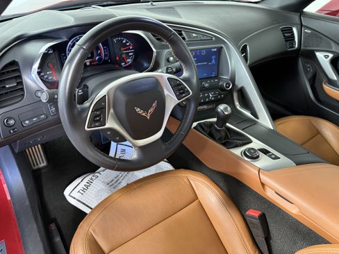 Used 2014 Chevrolet Corvette Stingray Convertible w/ 2LT Preferred Equipment Group RWD image 11