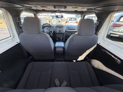 Used 2017 Jeep Wrangler Sport w/ Quick Order Package 24S image 18