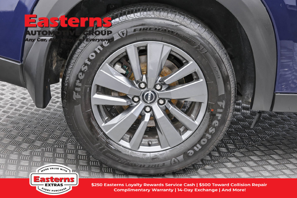 Used 2022 Nissan Pathfinder SV AWD/4WD image 32