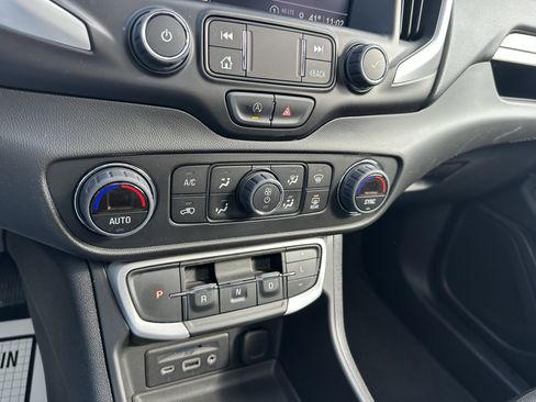 Certified 2022 GMC Terrain SLT w/ Elevation Edition image 20