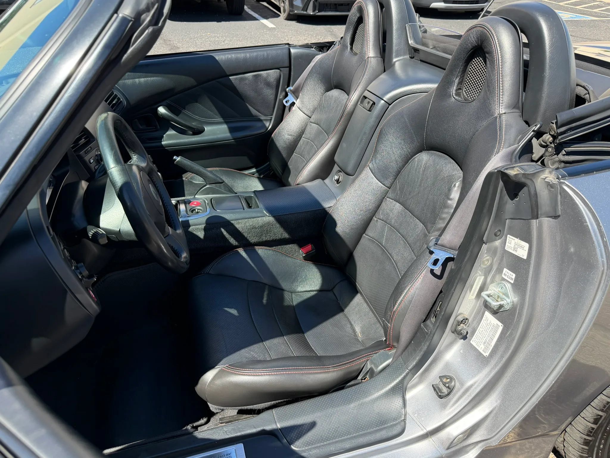 Used 2001 Honda S2000 image 13