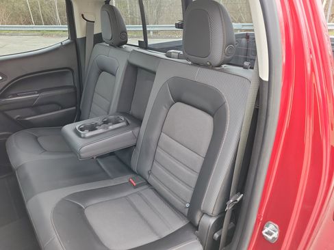 Used 2021 GMC Canyon AT4 w/ Trailering Package AWD/4WD image 16