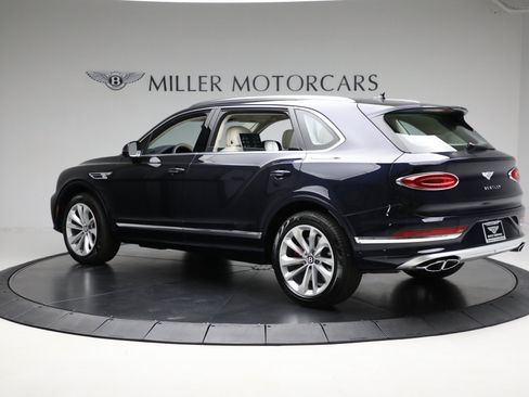 Used 2024 Bentley Bentayga Extended Wheelbase AWD/4WD image 6