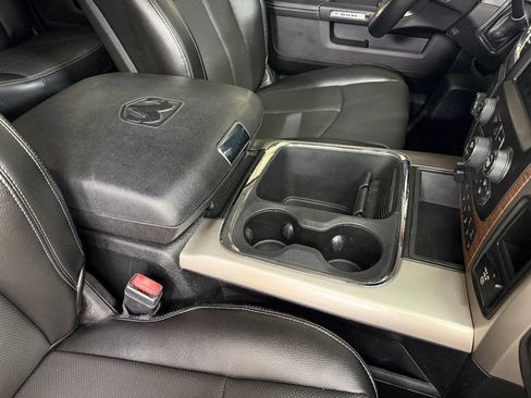 Used 2018 RAM 2500 Laramie AWD/4WD image 32