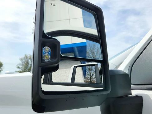 New 2026 Chevrolet Silverado 2500 ZR2 image 28