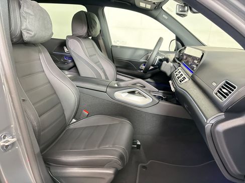 New 2026 Mercedes-Benz GLS 450 4MATIC image 31