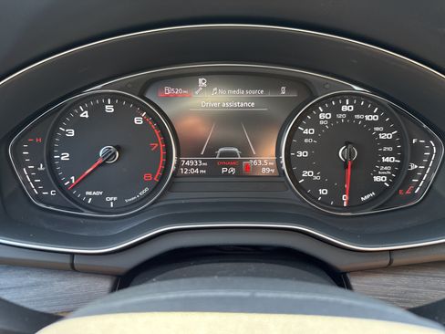Used 2023 Audi Q5 2.0T Premium w/ Convenience Package AWD/4WD image 20