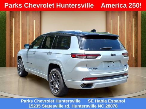 Used 2023 Jeep Grand Cherokee L Summit AWD/4WD image 31