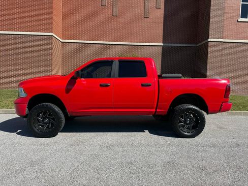Used 2018 RAM 1500 Classic SLT AWD/4WD image 6