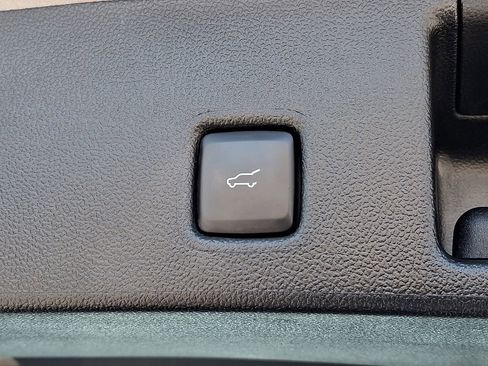 Used 2024 Ford Escape Active AWD/4WD image 30