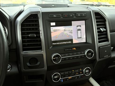Used 2020 Ford Expedition Platinum RWD image 43