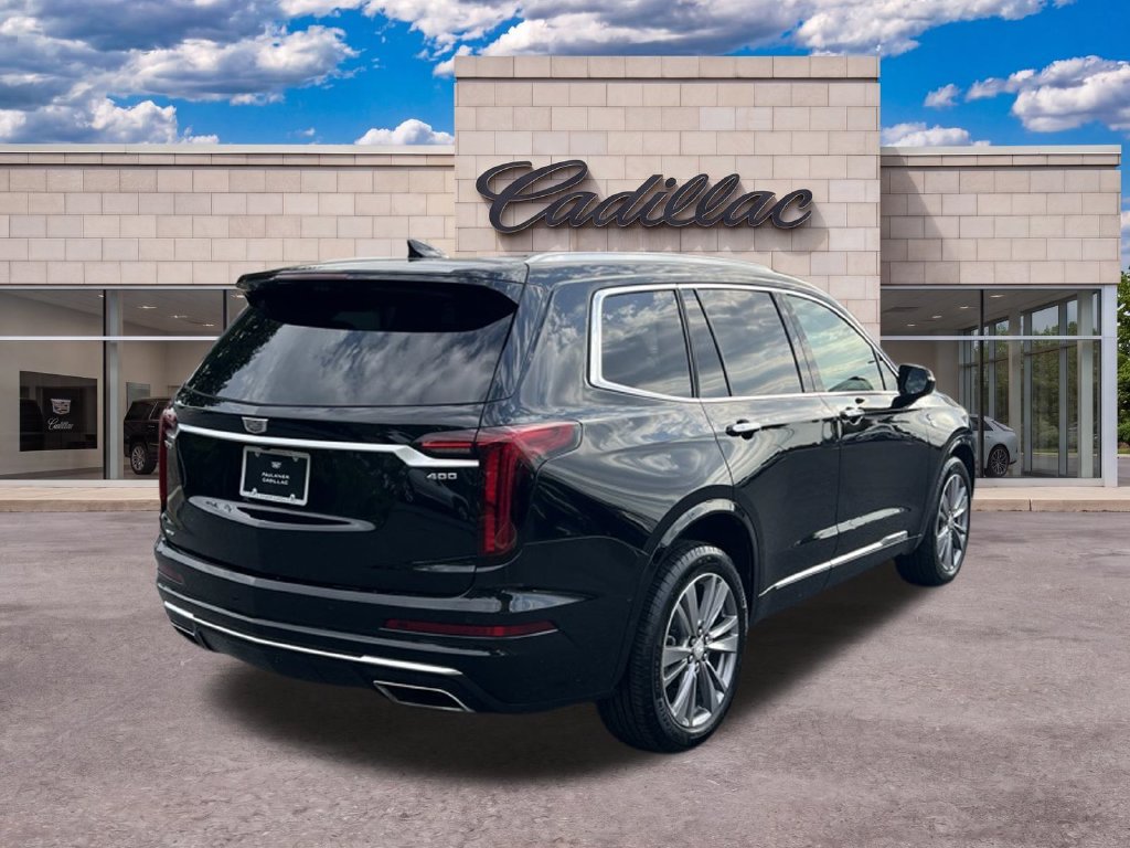 Used 2024 Cadillac XT6 Premium Luxury w/ Technology Package AWD/4WD image 5