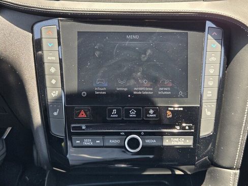 Used 2022 INFINITI QX55 Luxe w/ Cargo Package AWD/4WD image 15