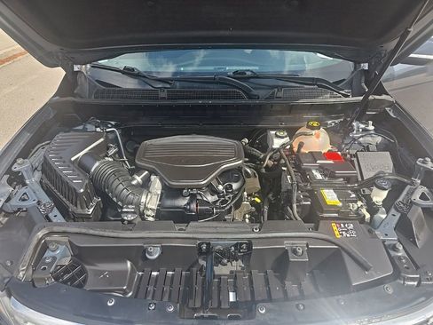 Used 2020 GMC Acadia SLE w/ Driver Convenience Package image 13