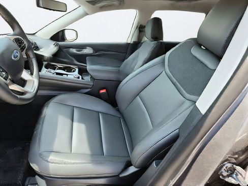 New 2026 Ford Explorer Active w/ Active Comfort Package AWD/4WD image 12