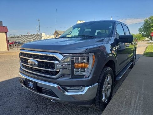 Used 2021 Ford F150 XLT w/ Equipment Group 302A High AWD/4WD image 7