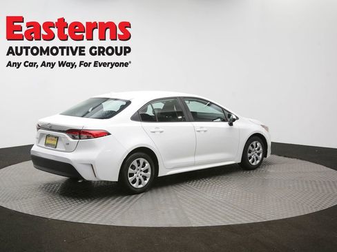 Used 2024 Toyota Corolla LE image 40
