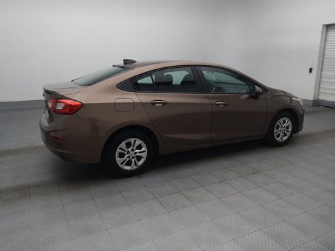 Used 2019 Chevrolet Cruze LS FWD image 10
