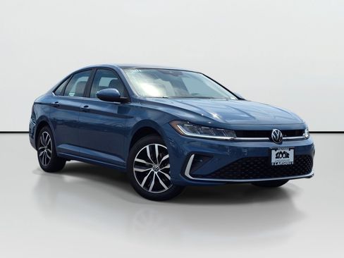 New 2026 Volkswagen Jetta SE FWD image 1