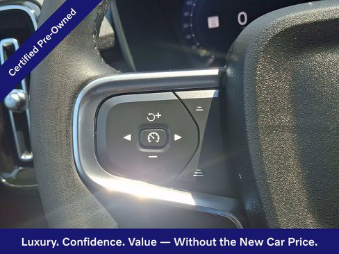 Certified 2024 Volvo XC40 B5 Core AWD/4WD image 24