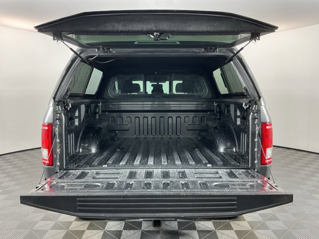 Used 2016 Ford F150 XLT w/ Equipment Group 302A Luxury AWD/4WD image 7