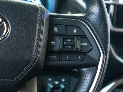 Certified 2026 Toyota Tundra SR5 AWD/4WD image 19