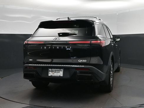 Certified 2023 INFINITI QX60 Luxe w/ Vision Package AWD/4WD image 7