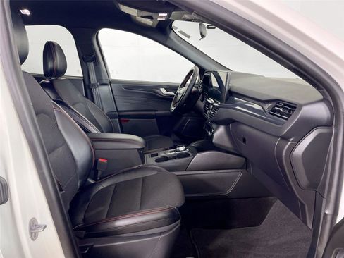Used 2024 Ford Escape ST-Line Select w/ Tech Pack #1 AWD/4WD image 27