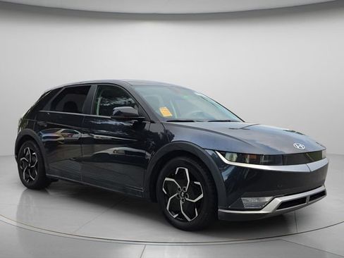 Used 2022 Hyundai Ioniq 5 SE w/ Cargo Package RWD image 5
