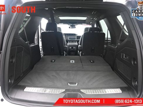Used 2024 GMC Yukon Denali AWD/4WD image 37