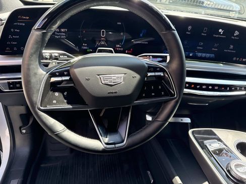 Used 2024 Cadillac Lyriq Luxury w/ LPO, Floor Liner Package AWD/4WD image 29