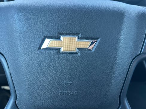 Used 2018 Chevrolet Silverado 1500 Custom w/ Custom Convenience Package RWD image 25