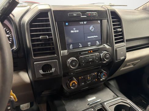 Used 2017 Ford F150 XL w/ Equipment Group 101A Mid RWD image 19