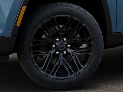 New 2026 Jeep Grand Wagoneer Limited AWD/4WD image 13