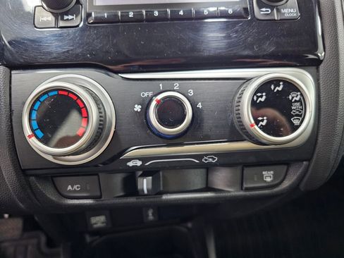 Used 2020 Honda Fit LX image 21