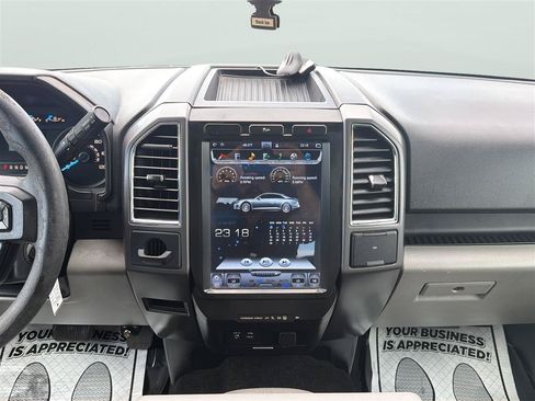 Used 2015 Ford F150 XLT RWD image 17
