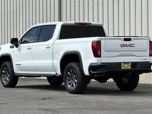 Used 2025 GMC Sierra 1500 AT4X image 6