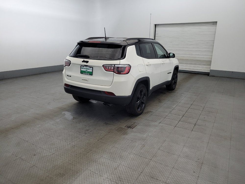 Used 2019 Jeep Compass Latitude AWD/4WD image 9